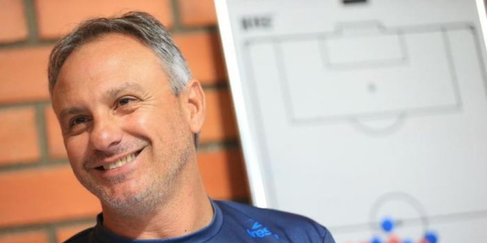 Morre o técnico Beto Campos, campeão gaúcho com o Novo Hamburgo