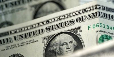 Dólar fecha nesta quinta com leve queda, cotado a R$ 3,75