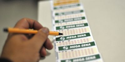 Mega-Sena acumulada pode pagar hoje prêmio de R$ 30 milhões