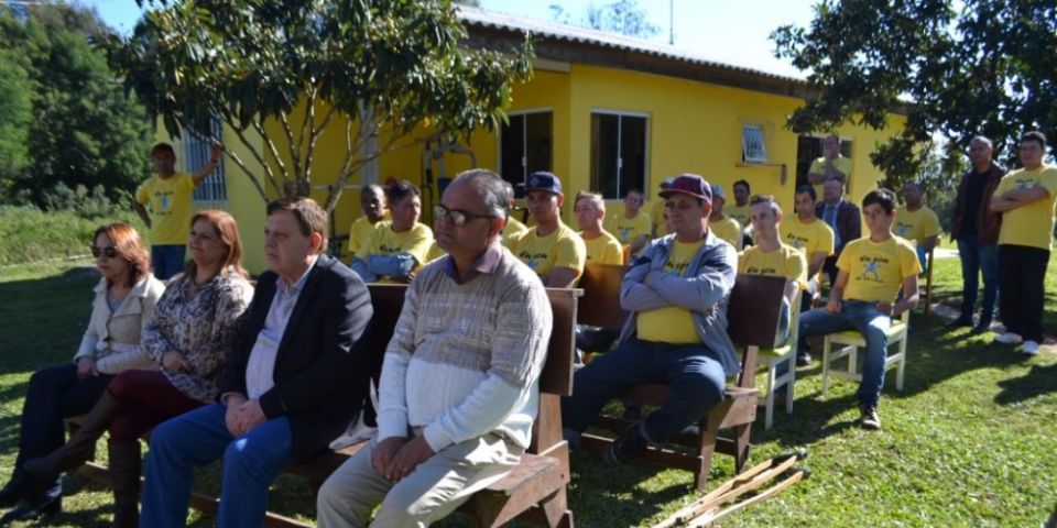 Centro de Recuperação El Shadai recebe aulas da EJA