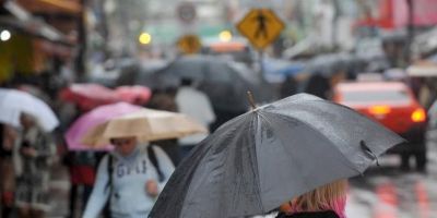 Frente fria provoca chuva no RS nesta quarta