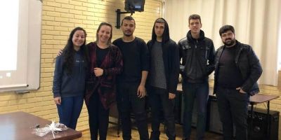 Alunos do IEE Cônego Walter, em Camaquã, desenvolvem projeto na área de Ciências Humanas 