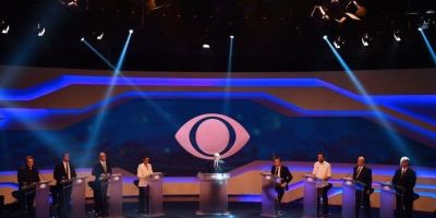 Primeiro debate 2018 dos presidenciáveis coloca candidatos frente a frente