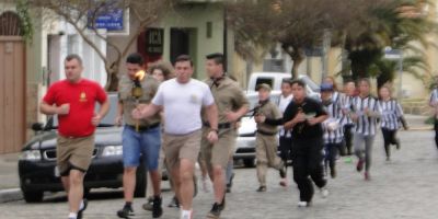 São Lourenço do Sul - BM participa da abertura das comemorações da Semana da Pátria 2014