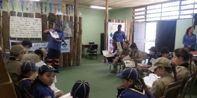 Divisão de Trânsito realiza palestra para escoteiros em Camaquã