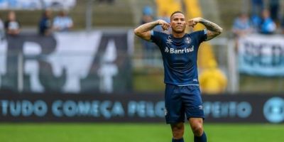 Jael comanda goleada do Grêmio sobre o Botafogo