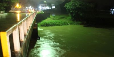 Nível das águas do arroio Duro aparentemente não preocupa