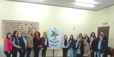 Secretaria de Trabalho de Camaquã recebe visita do CEPETI