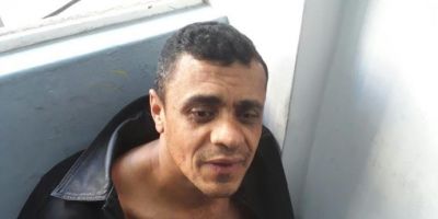 Polícia diz ter identificado homem que esfaqueou Bolsonaro