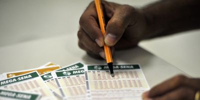 Mega-Sena acumula e pode pagar R$ 5 milhões no próximo concurso