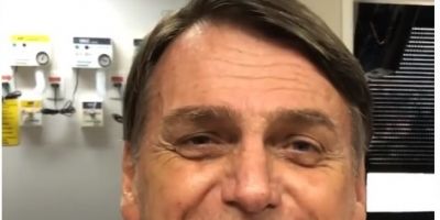 Bolsonaro já ingere alimentos pastosos