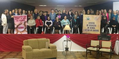Encontro em Camaquã reúne mulheres dos Clubes de Mães