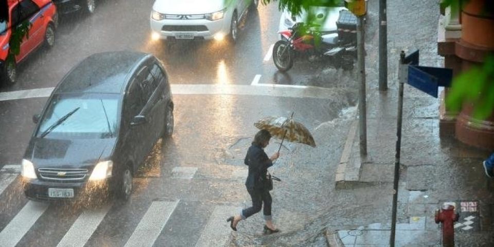 Rio Grande do Sul recebe mais chuva nesta terça