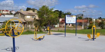 FOTOS: revitalização da praça Lola Zenker, no bairro Floresta, está perto de ser concluída