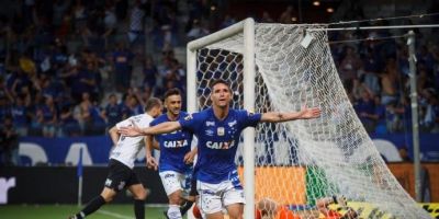 Cruzeiro vence Corinthians e fica perto do hexa da Copa do Brasil