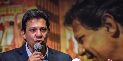 Igreja Universal anuncia que vai processar Fernando Haddad