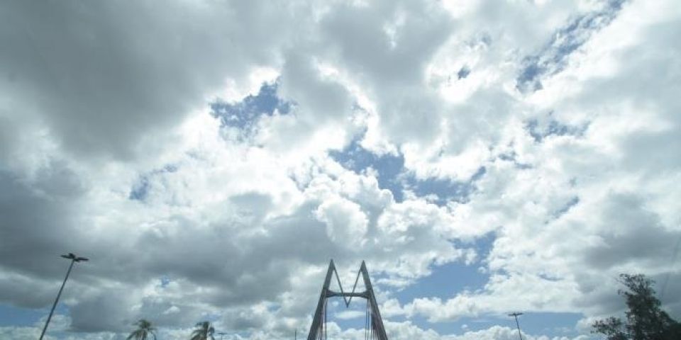 Sábado começa com chuva, mas sol aparece no decorrer do dia no RS