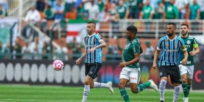 Grêmio é dominado pelo Palmeiras e perde por 2 a 0