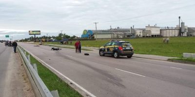 Motociclistas morrem durante suposto racha na BR-116, em Pelotas