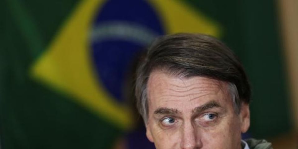 Bolsonaro diz que quer doar resto de campanha para hospital em Juiz de Fora