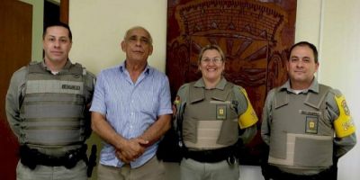Pelotão Rodoviário da BM se reúne com prefeito de Arambaré para traçar metas para Operação Golfinho 2018/2019