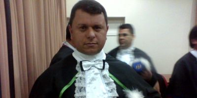 Parabéns para Juliano Silveira pela colação de grau em Educação Física