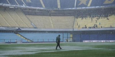 Chuva adia a primeira partida da final da Libertadores