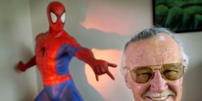 Stan Lee, criador de heróis da Marvel, morre aos 95 anos