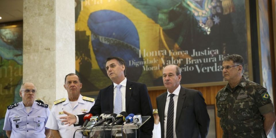 Bolsonaro diz que Guilherme Schelb é cotado para Educação