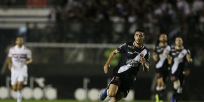 Vasco vence o São Paulo e ajuda a dupla Gre-Nal