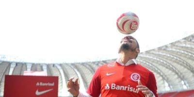 Inter vai inscrever Guerrero na Libertadores