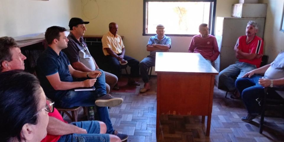 Equipe da Secretaria da Agricultura realiza visita técnica à associação hídrica da Pacheca