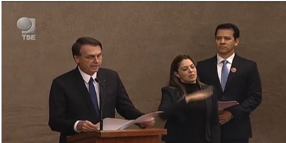 Acompanhe ao vivo a diplomação de Jair Bolsonaro no TSE
