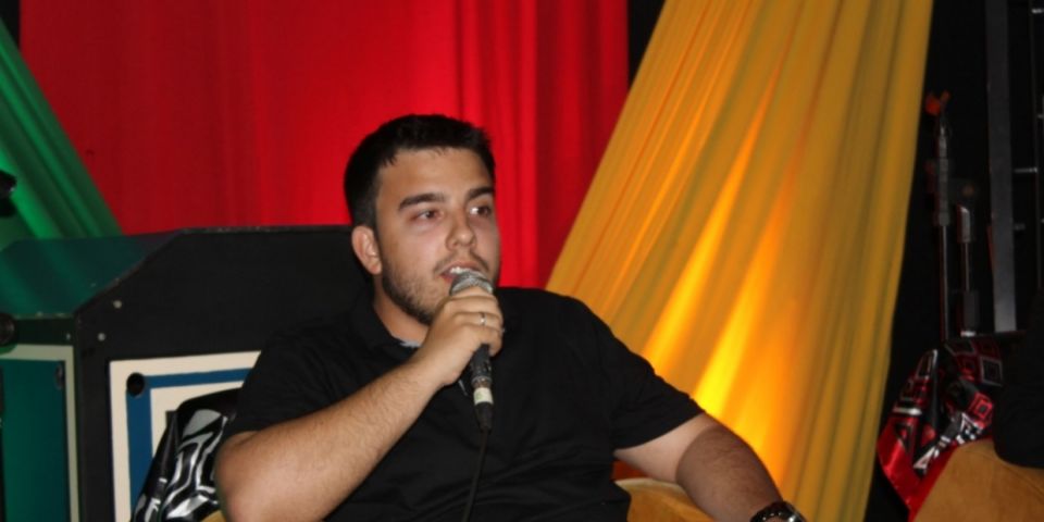 Conheça Filipe Martins, o escritor camaquense de 20 anos de idade