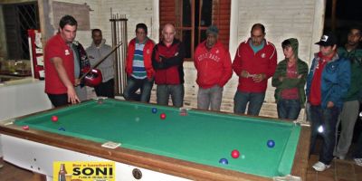 Lancheria Soni cada vez mais perto do grande título do Campeonato Municipal de Mini-Snooker 2014 de Camaquã