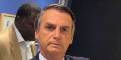 Bolsonaro, 38º presidente do país, toma posse hoje à tarde