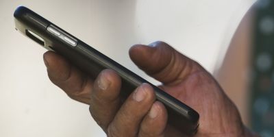 Processo de bloqueio de celulares irregulares começa no dia 7