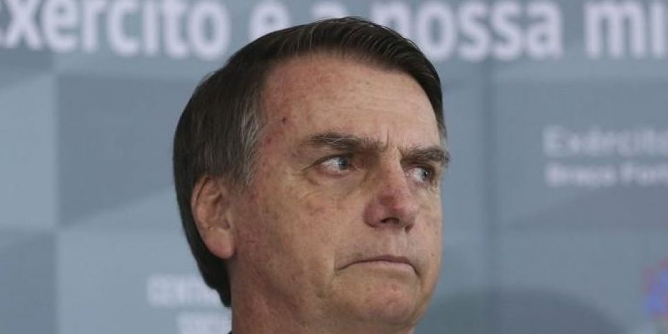 Bolsonaro admite que o Brasil pode sediar base militar dos Estados Unidos