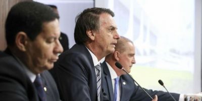 Bolsonaro diz que Brasil jamais se recusará a ajudar imigrantes