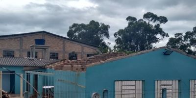 Inicia-se reforma na Escola Municipal Gustavo Xavier, em Arambaré