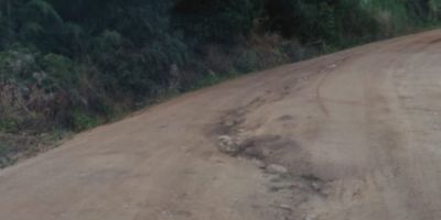 Moradores da região da Santa Auta reclamam das más condições das estradas