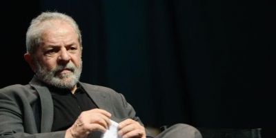 "Não deixaram que me despedisse do Vavá por pura maldade", diz Lula