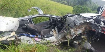 Acidente mata três pessoas da mesma família na BR-470, em Santa Catarina