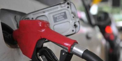 Venda de gasolina cai 3,7% no RS em 2018