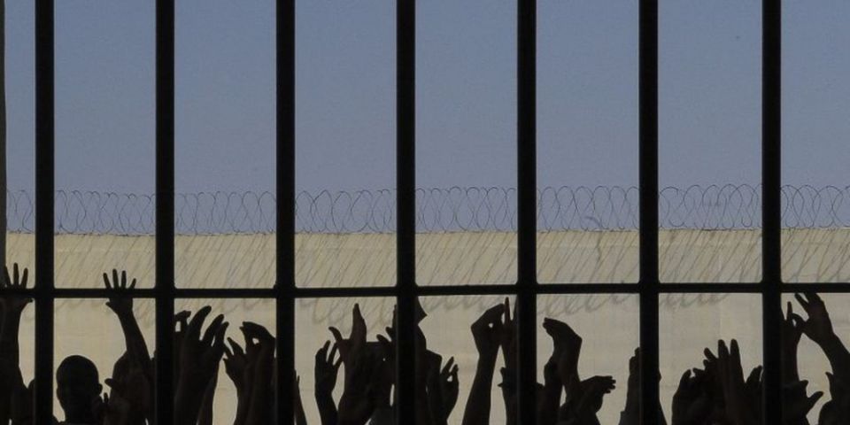 Bolsonaro concede indulto a presos com doenças graves