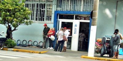 Greve dos bancários continua apenas no Banrisul