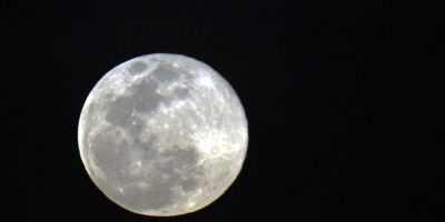 Maior superlua do ano ocorre nesta terça-feira
