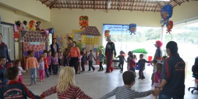 Dom Feliciano - Dia da Criança na Escola João Cândido