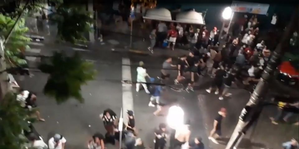 Frequentadores entram em confronto com Brigada Militar na Cidade Baixa