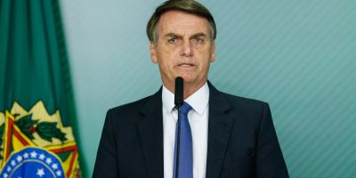 Bolsonaro publica vídeo obsceno e gera polêmica nas redes sociais